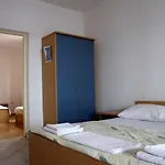 Ana アパート *