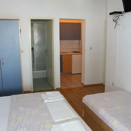 Ana Apartman Bibinje