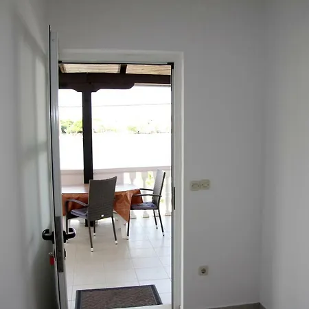 Apartman Ana *