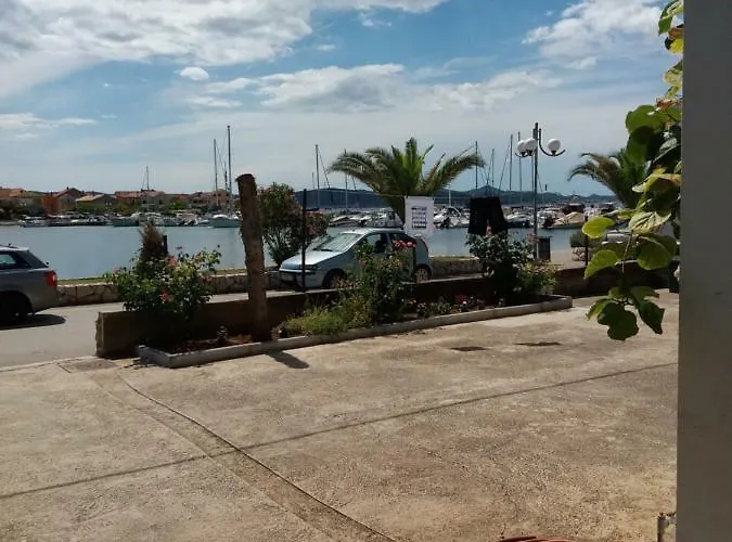 Ana Apartmán