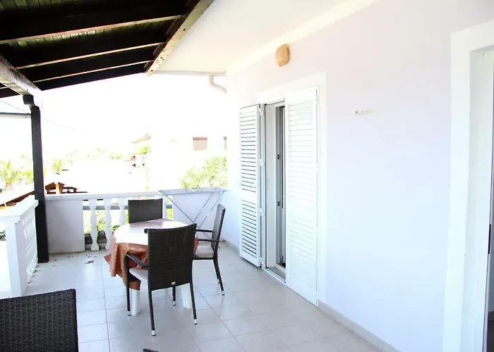 Ana Apartmán Bibinje