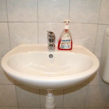 Апартаменты Ana Бибинье